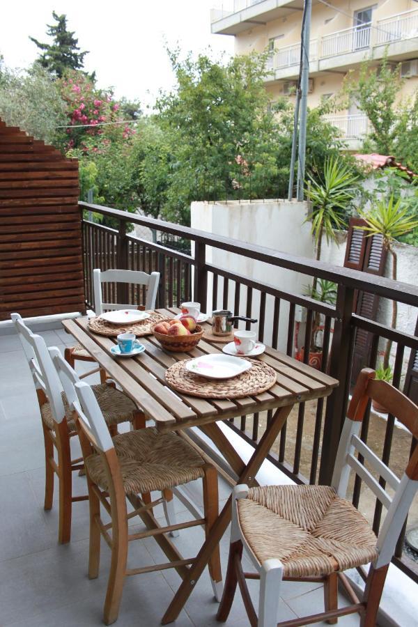 House Ekton Aparthotel Pefkári Kültér fotó