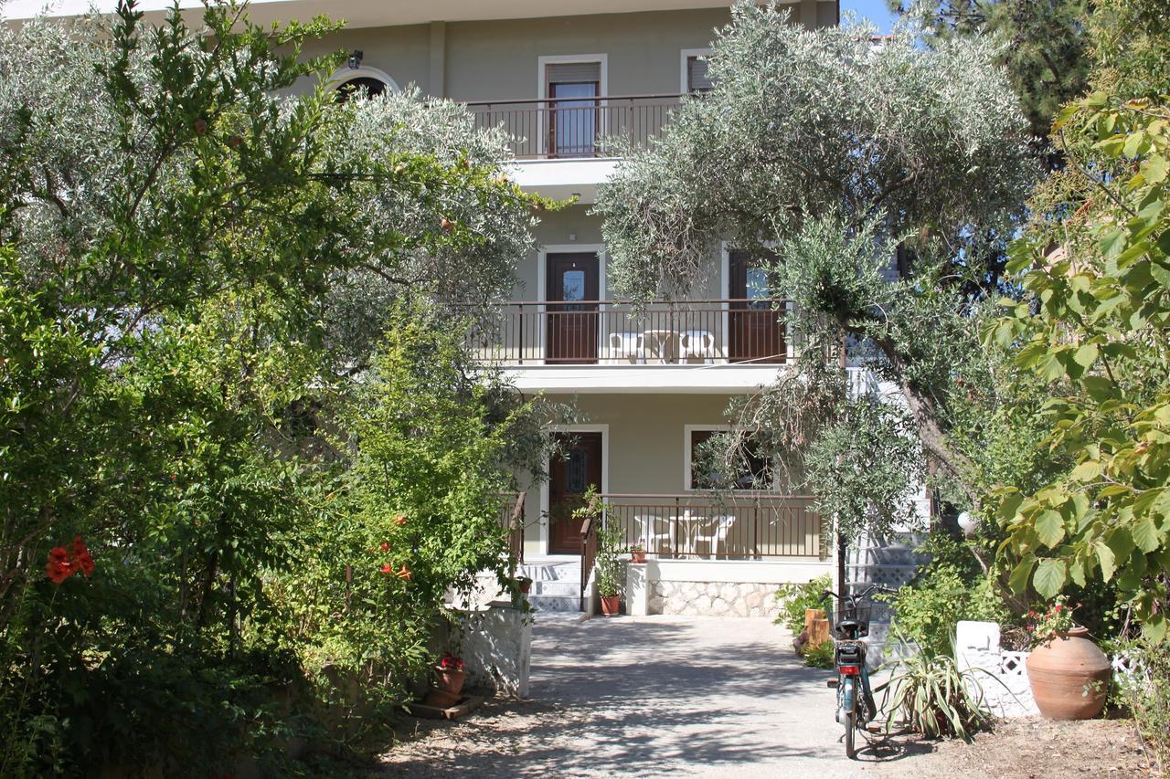 House Ekton Aparthotel Pefkári Kültér fotó